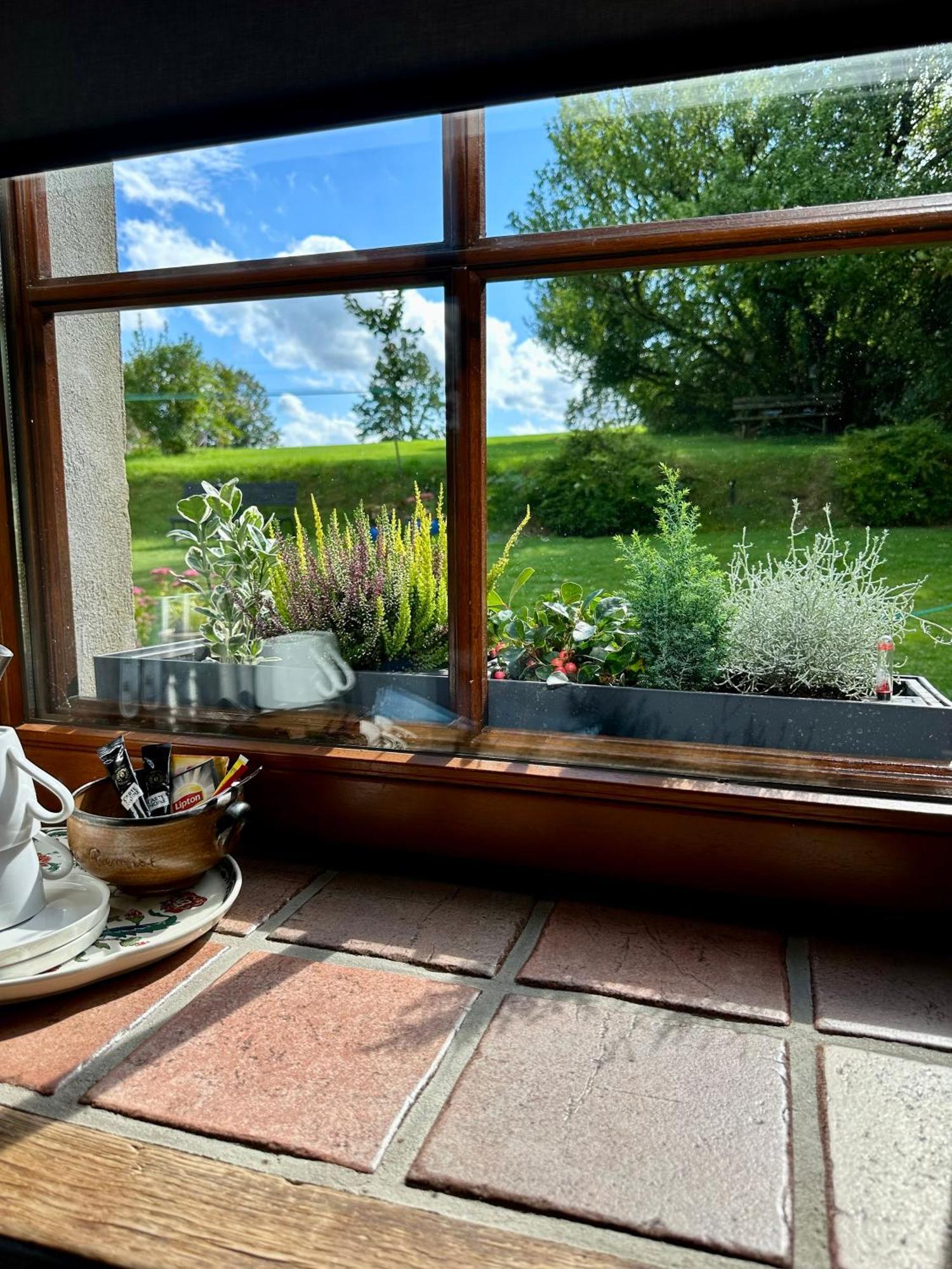 La Remise - Les Bed & Breakfast Neufchateau